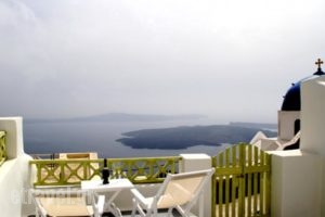 Blue Dolphins Apartments_lowest prices_in_Apartment_Cyclades Islands_Sandorini_Fira