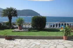 Villa Apostolis hollidays