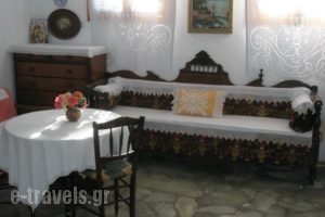 Guesthouse Christos_best prices_in_Hotel_Sporades Islands_Skopelos_Skopelos Chora