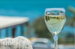 Polemis Studios & Apartments hollidays Polemis Studios & Apartments hollidays