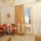 Pension Anna_best deals_Hotel_Cyclades Islands_Paros_Naousa
