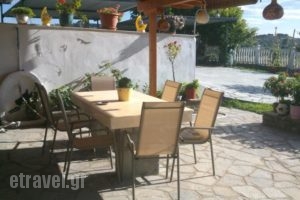 Sofia & Lakis House_holidays_in_Hotel_Macedonia_Halkidiki_Agios Nikolaos