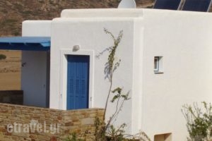 Helena's Apartments_best deals_Apartment_Cyclades Islands_Ios_Ios Chora