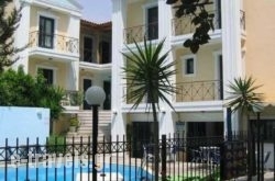 Renia Hotel-Apartments  