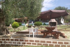 House Garlis Apartments_best deals_Apartment_Macedonia_Halkidiki_Kassandreia